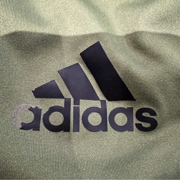 ADIDAS Olive Green Basketball Club Shorts Boys Youth Size XS - Picture 5 of 8